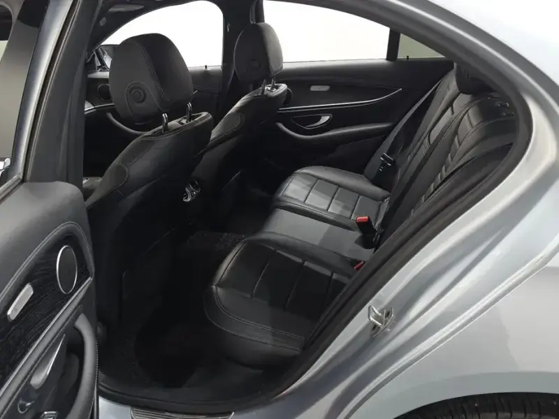 2021 Mercedes-Benz E-Класс с пробегом 75 713 км
