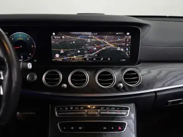2021 Mercedes-Benz E-Класс с пробегом 75 713 км