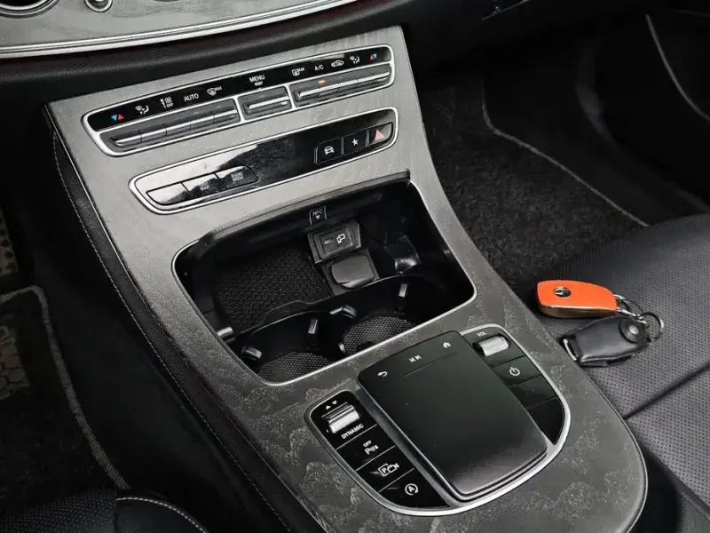 2022 Mercedes-Benz E-Класс с пробегом 78 295 км