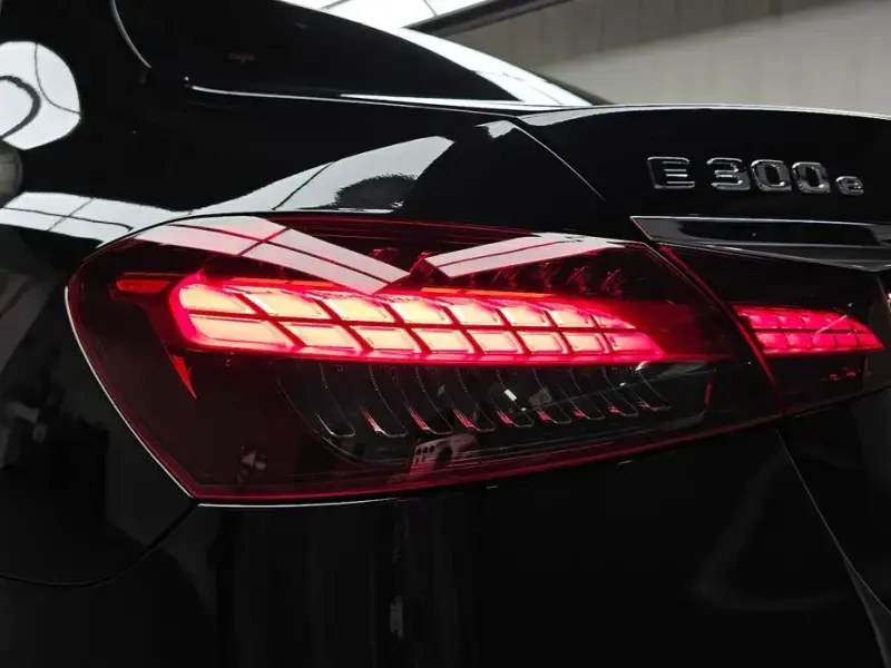 2023 Mercedes-Benz E-Класс с пробегом 90 348 км