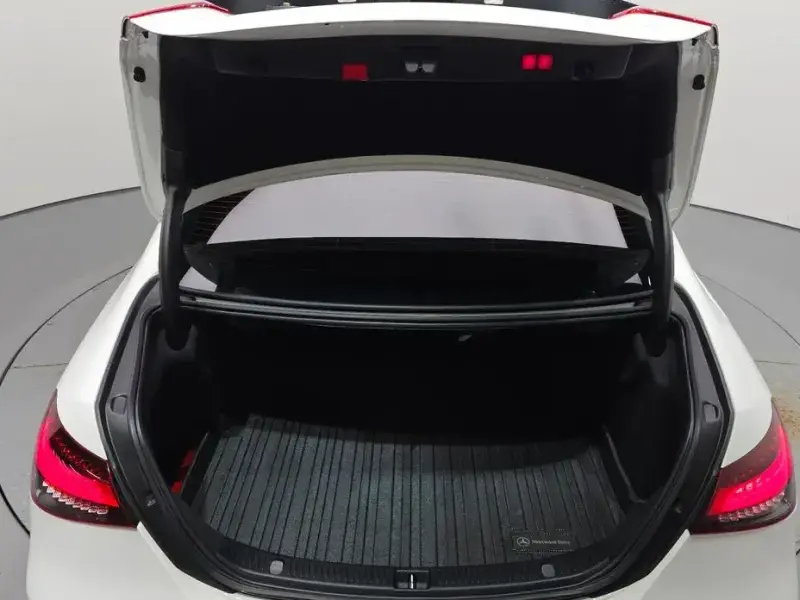 2022 Mercedes-Benz E-Класс с пробегом 78 295 км
