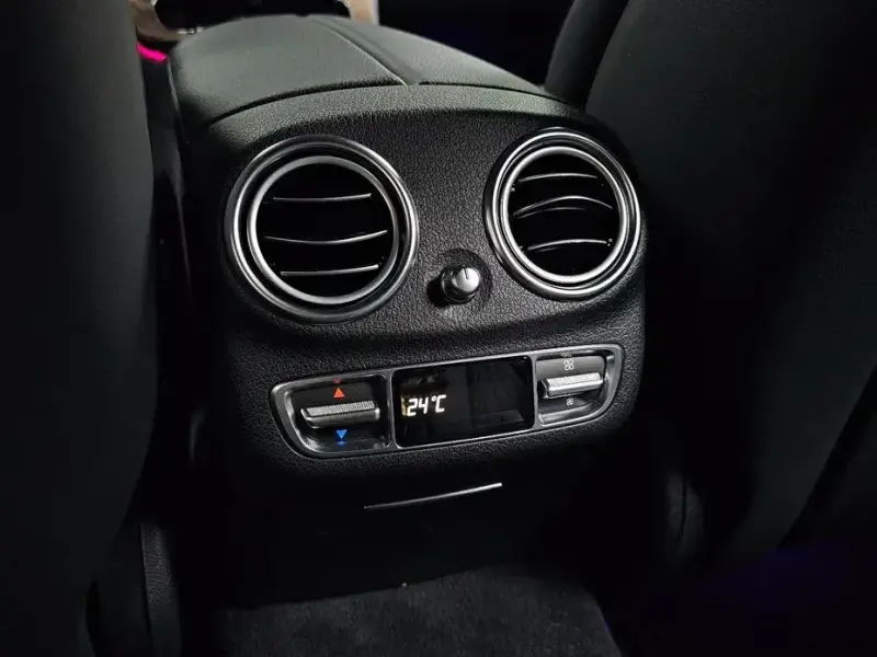 2023 Mercedes-Benz E-Класс с пробегом 90 348 км