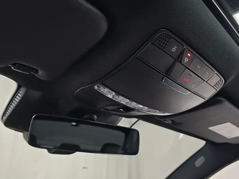 2023 Mercedes-Benz E-Класс с пробегом 90 348 км
