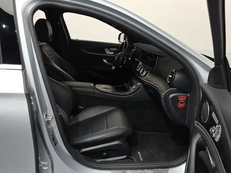 2021 Mercedes-Benz E-Класс с пробегом 75 713 км