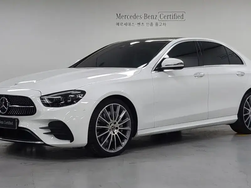 2022 Mercedes-Benz E-Класс с пробегом 52 650 км
