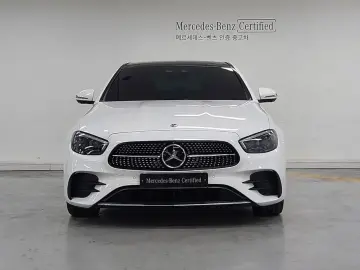 2022 Mercedes-Benz E-Класс с пробегом 52 650 км