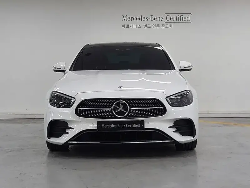 2022 Mercedes-Benz E-Класс с пробегом 52 650 км