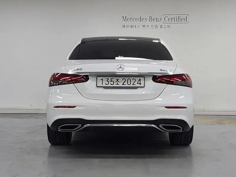 2022 Mercedes-Benz E-Класс с пробегом 52 650 км