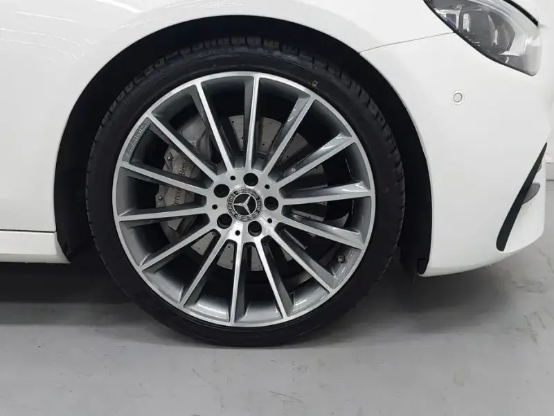 2022 Mercedes-Benz E-Класс с пробегом 52 650 км