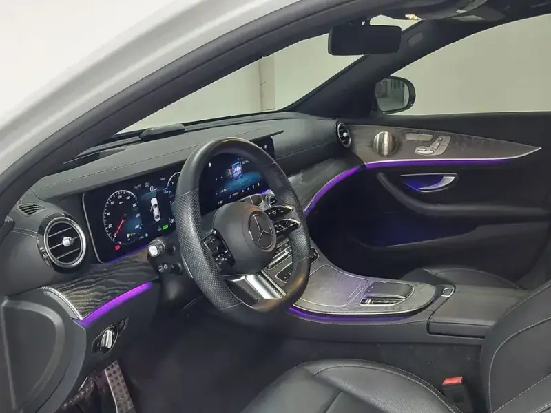 2022 Mercedes-Benz E-Класс с пробегом 52 650 км