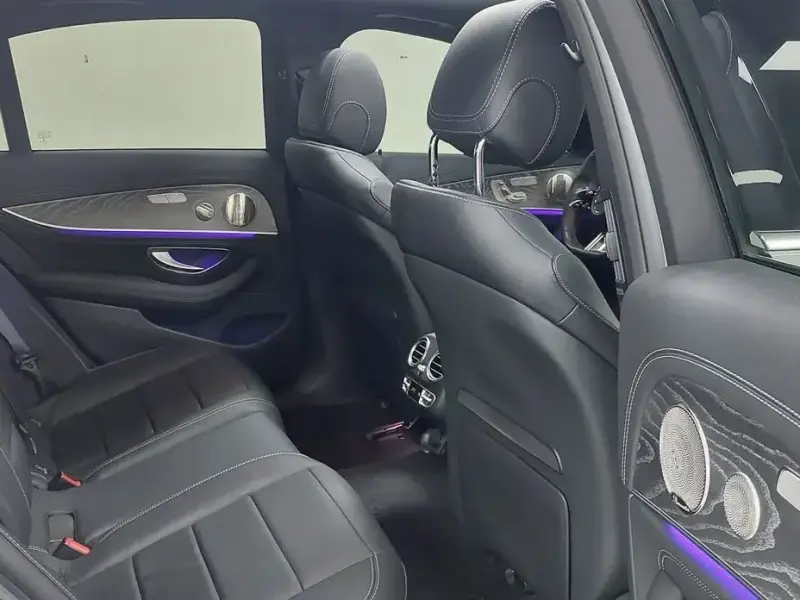 2022 Mercedes-Benz E-Класс с пробегом 52 650 км