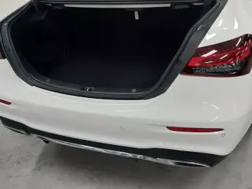 2022 Mercedes-Benz E-Класс с пробегом 52 650 км