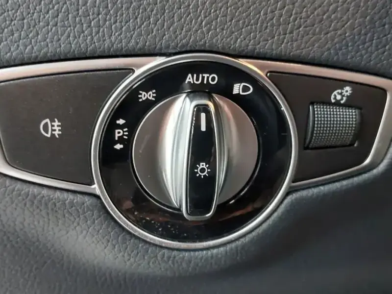 2022 Mercedes-Benz E-Класс с пробегом 52 650 км