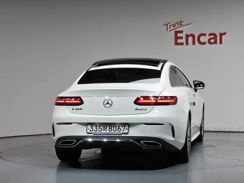 2023 Mercedes-Benz E-Класс с пробегом 23 871 км