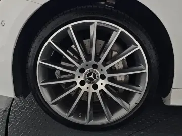 2023 Mercedes-Benz E-Класс с пробегом 23 871 км