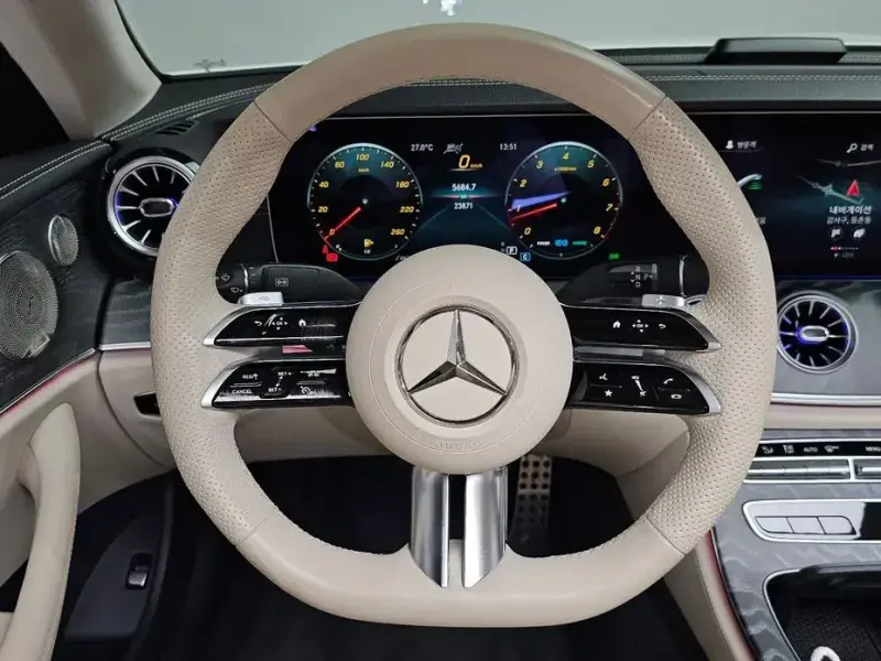 2023 Mercedes-Benz E-Класс с пробегом 23 871 км