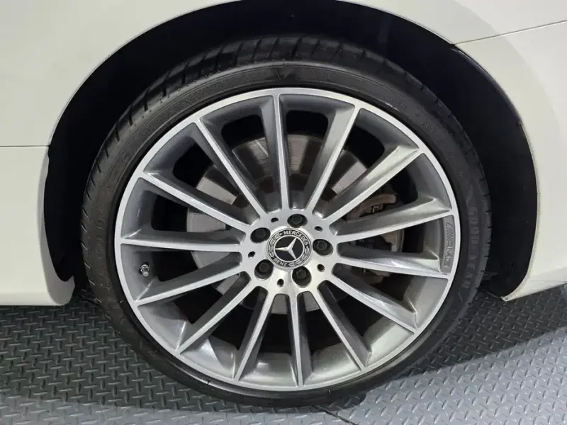 2023 Mercedes-Benz E-Класс с пробегом 47 084 км