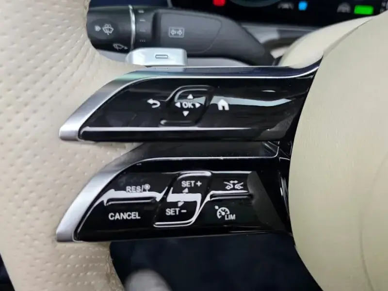 2023 Mercedes-Benz E-Класс с пробегом 47 084 км