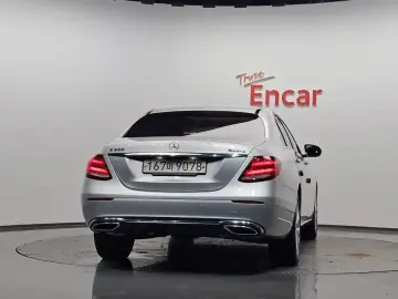 2020 Mercedes-Benz E-Класс с пробегом 88 571 км