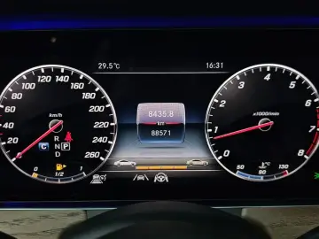2020 Mercedes-Benz E-Класс с пробегом 88 571 км