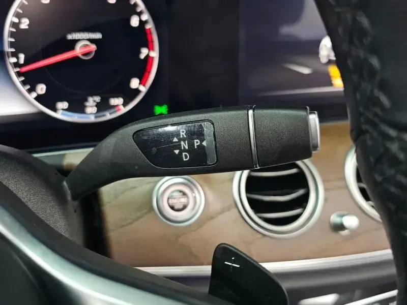 2020 Mercedes-Benz E-Класс с пробегом 88 571 км