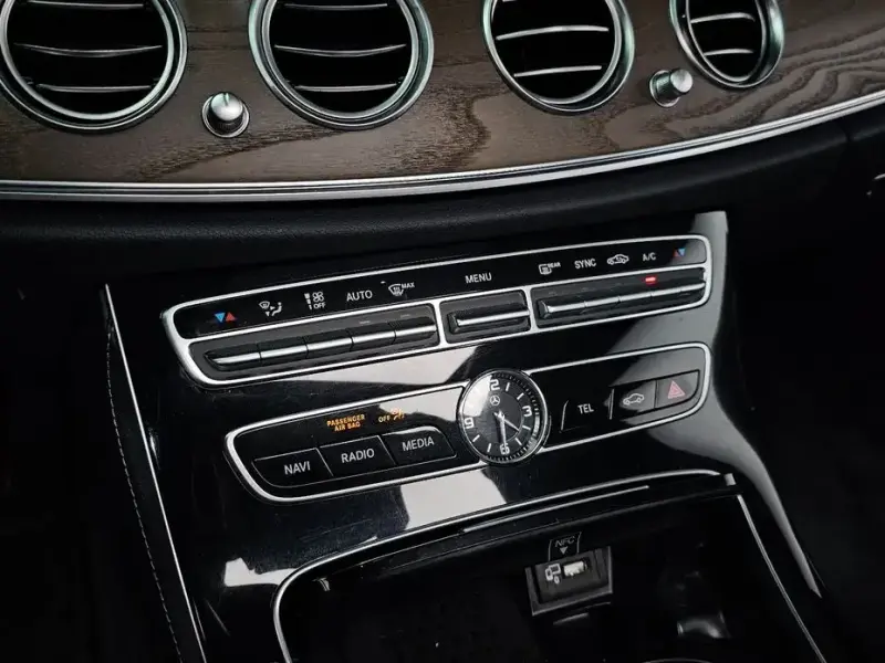 2020 Mercedes-Benz E-Класс с пробегом 88 571 км