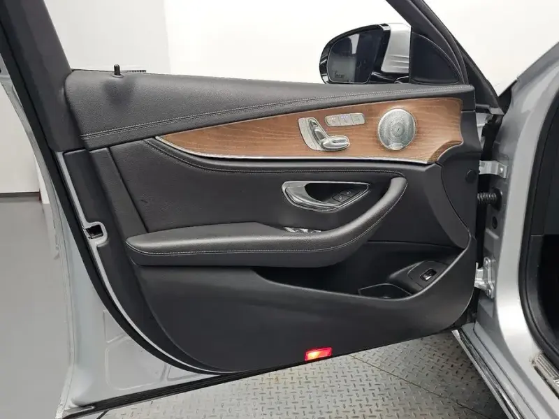 2020 Mercedes-Benz E-Класс с пробегом 88 571 км