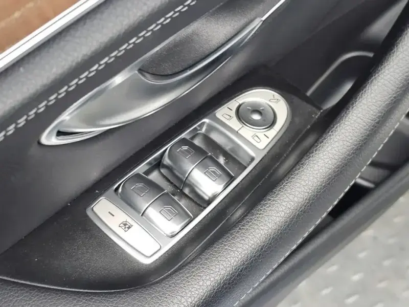 2020 Mercedes-Benz E-Класс с пробегом 88 571 км