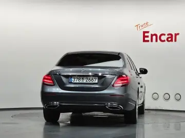 2020 Mercedes-Benz E-Класс с пробегом 125 348 км