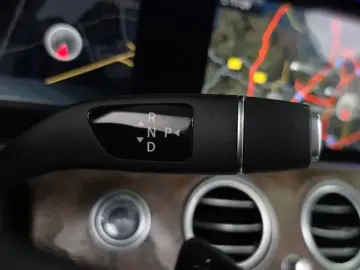 2020 Mercedes-Benz E-Класс с пробегом 125 348 км