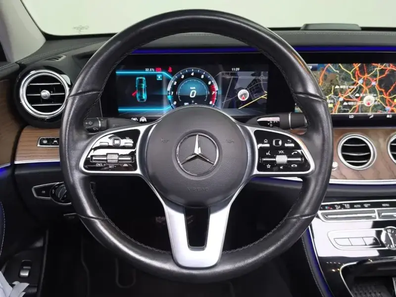 2020 Mercedes-Benz E-Класс с пробегом 125 348 км