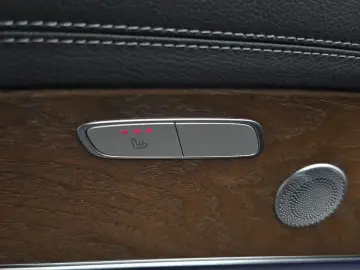 2020 Mercedes-Benz E-Класс с пробегом 125 348 км