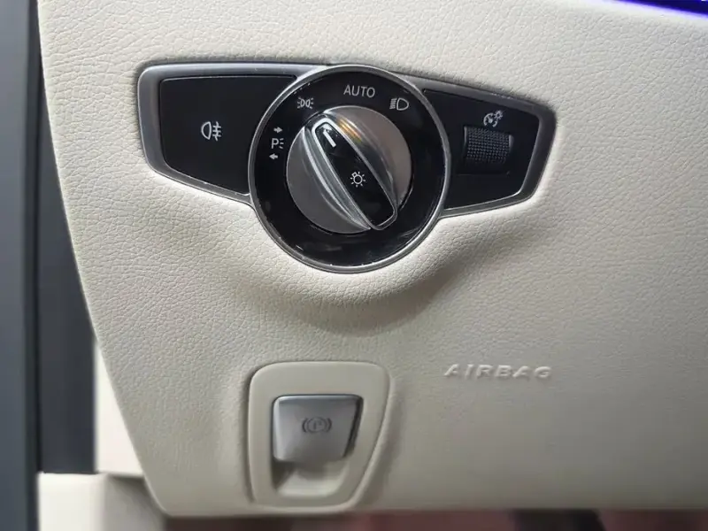 2020 Mercedes-Benz E-Класс с пробегом 134 592 км