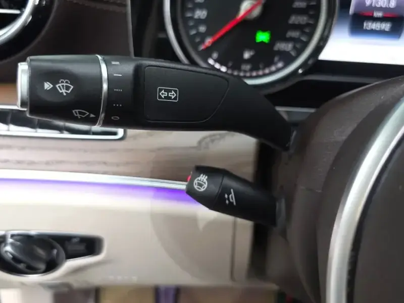 2020 Mercedes-Benz E-Класс с пробегом 134 592 км
