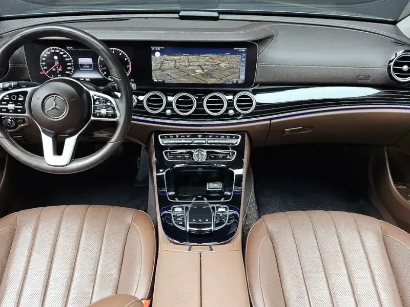 2020 Mercedes-Benz E-Класс с пробегом 75 725 км