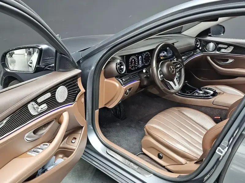 2020 Mercedes-Benz E-Класс с пробегом 75 725 км