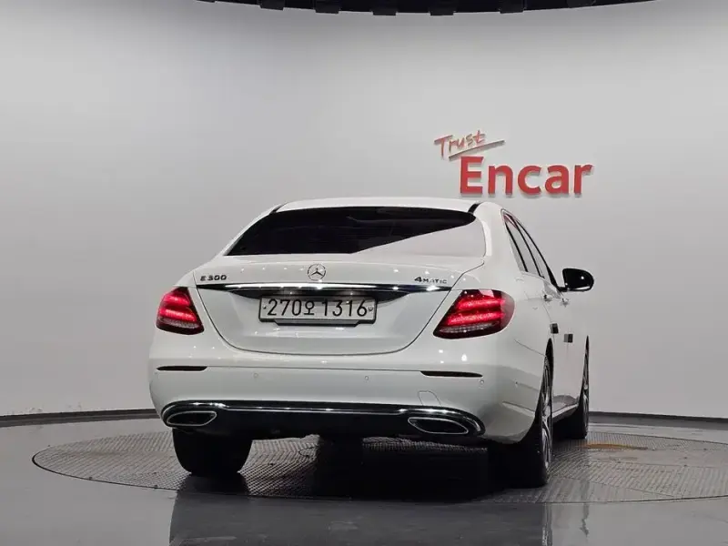 2018 Mercedes-Benz E-Класс с пробегом 66 251 км