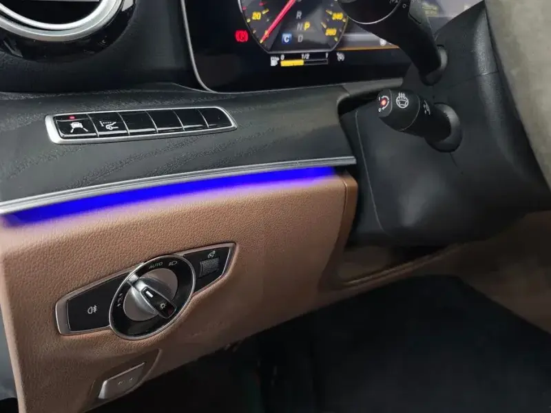 2018 Mercedes-Benz E-Класс с пробегом 66 251 км