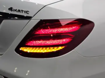 2018 Mercedes-Benz E-Класс с пробегом 66 251 км
