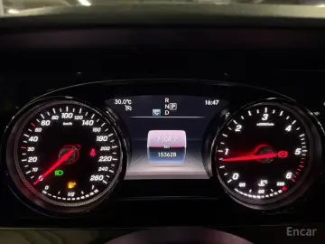 2019 Mercedes-Benz E-Класс с пробегом 153 628 км