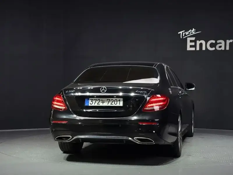 2019 Mercedes-Benz E-Класс с пробегом 114 243 км