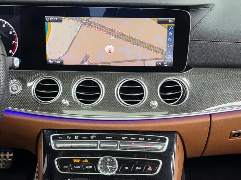 2019 Mercedes-Benz E-Класс с пробегом 114 243 км