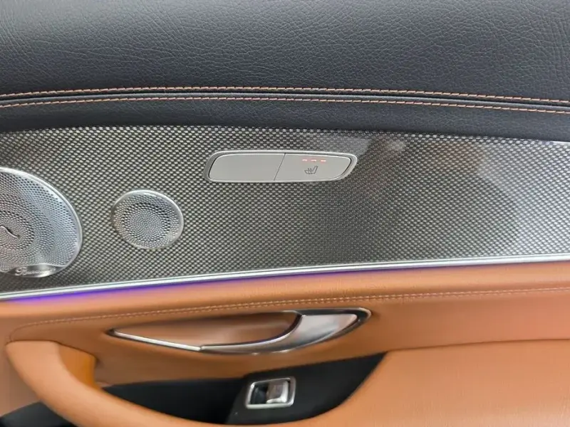 2019 Mercedes-Benz E-Класс с пробегом 114 243 км