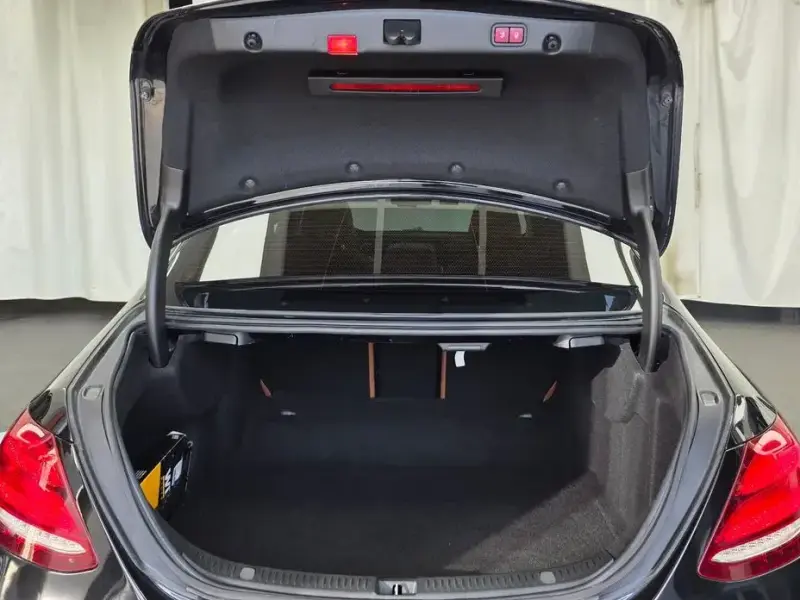 2019 Mercedes-Benz E-Класс с пробегом 114 243 км