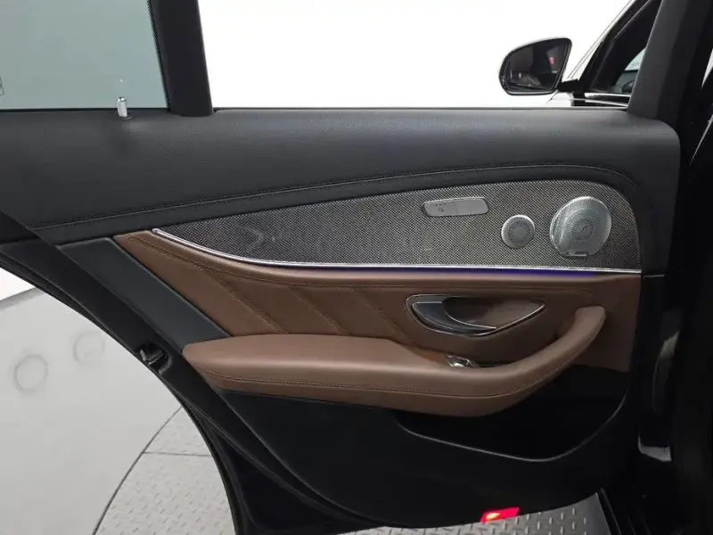 2019 Mercedes-Benz E-Класс с пробегом 95 165 км