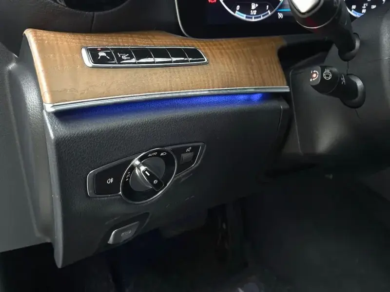2019 Mercedes-Benz E-Класс с пробегом 46 270 км