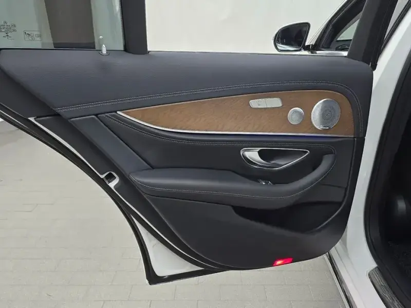 2019 Mercedes-Benz E-Класс с пробегом 46 270 км