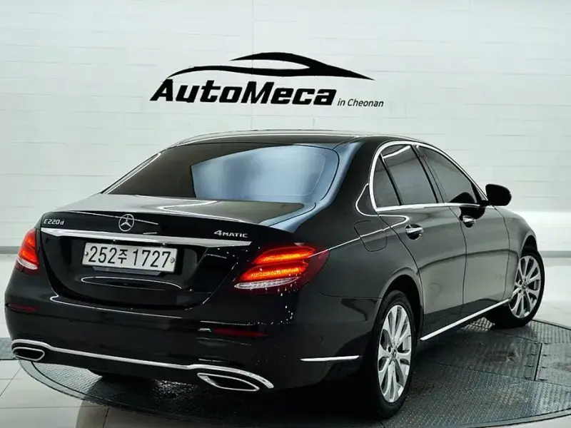 2019 Mercedes-Benz E-Класс с пробегом 141 023 км