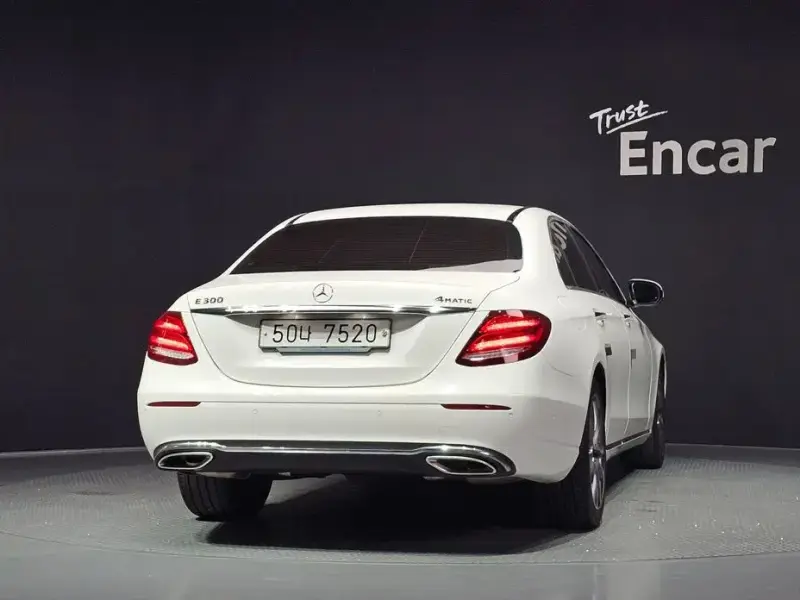 2019 Mercedes-Benz E-Класс с пробегом 101 452 км