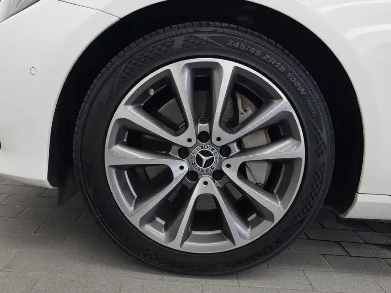 2019 Mercedes-Benz E-Класс с пробегом 101 452 км